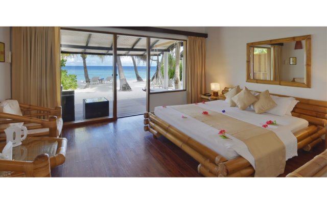 Angaga Island Resort & Spa