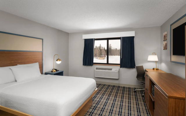 AmericInn by Wyndham Tofte Near Lake Superior
