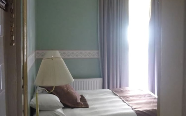 Mount Victoria Manor – Guest Rooms – Mount Victoria