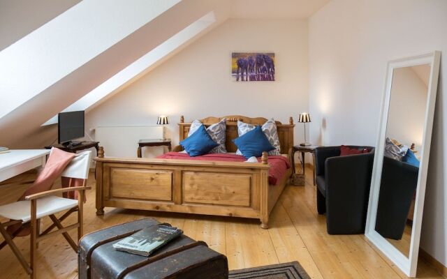 Blues & Chutney Bonn Bed & Breakfast