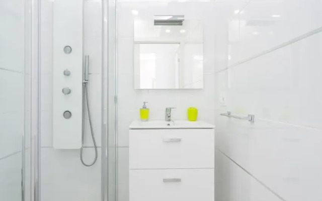 906 Luxury Paraiso Sea View