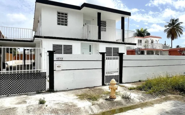 Hiphop 1br W Yard Space Near Mall & Beaches