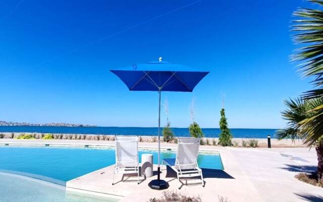 Blue House LV 2-4 Costa Divina by Kivoya