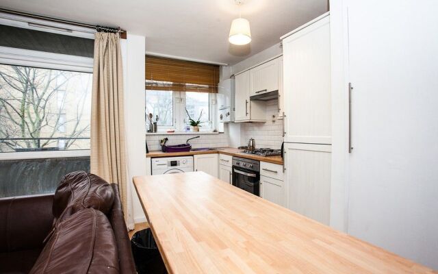 Fantastically Located 1 Bed Near Waterloo Station