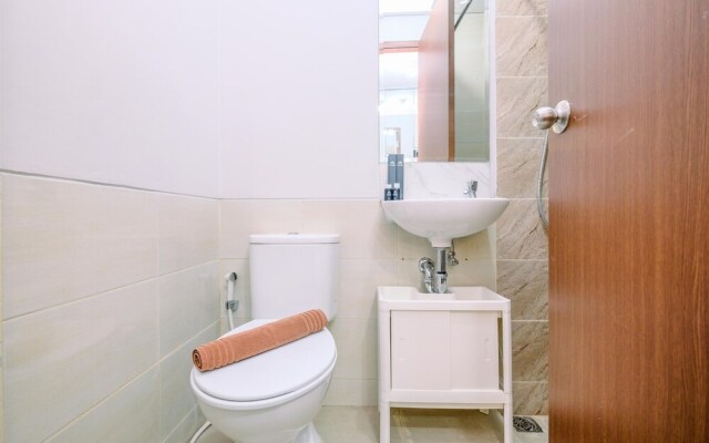 Elegant And Homey Studio Apartment Transpark Juanda Bekasi Timur