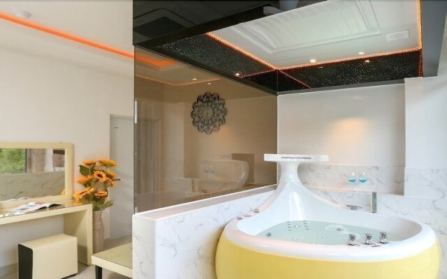 Gapyeong River Spa Pension