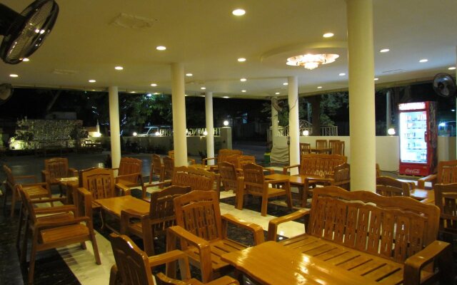 Thiri Mingalar Hotel