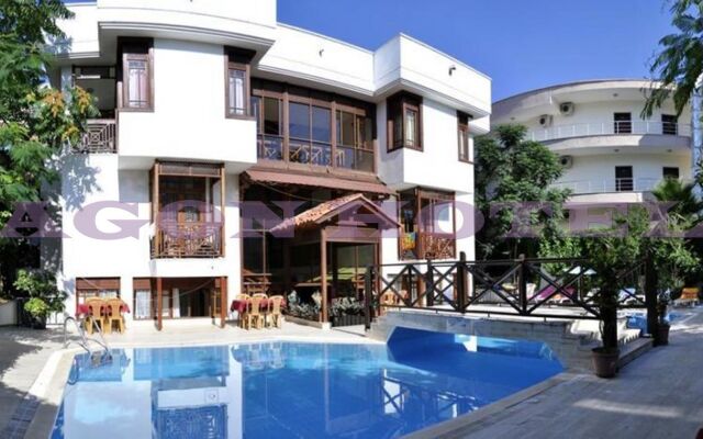 Agon Hotel
