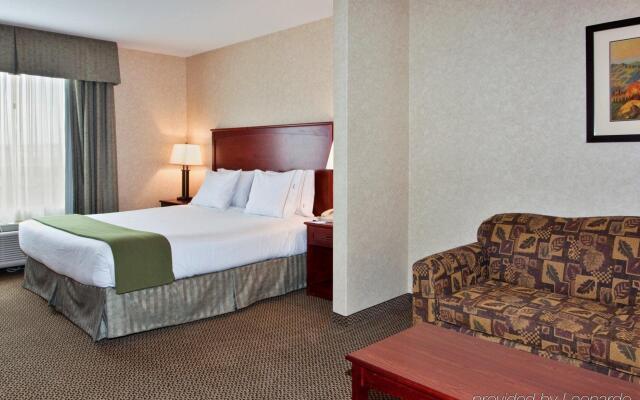 Holiday Inn Express Hotel & Suites Edmonton North, an IHG Hotel