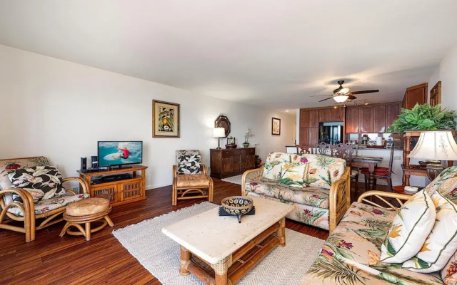 Sea Village 4-205