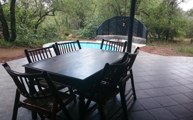 Kruger River Villas - Mtombo