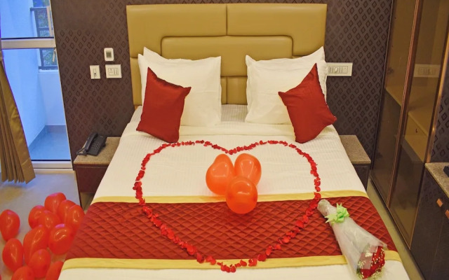 A K G Hotel
