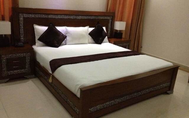 British Hotel