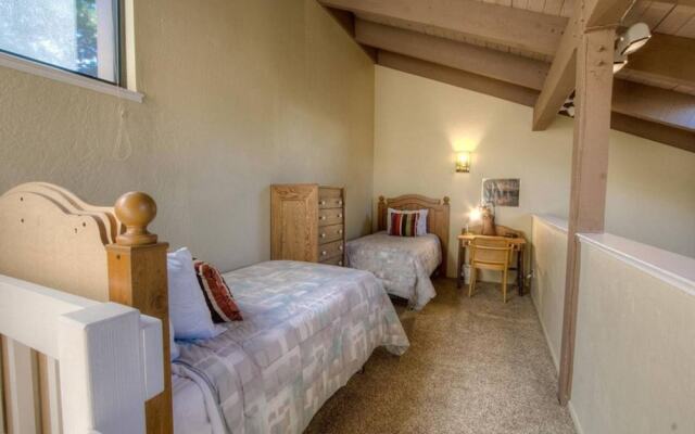 Our Happy Place 3 Bedroom Home by RedAwning