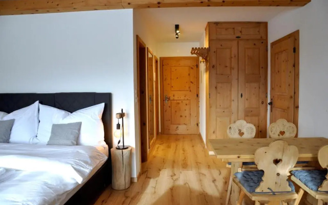 !NEW! Charming Studio facing Piz Rosatsch
