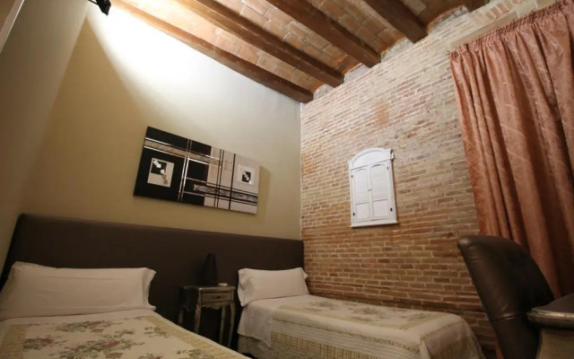 Hostal Orleans