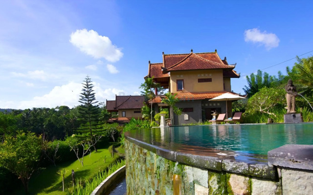 Tanto Villa by Atharva Bali