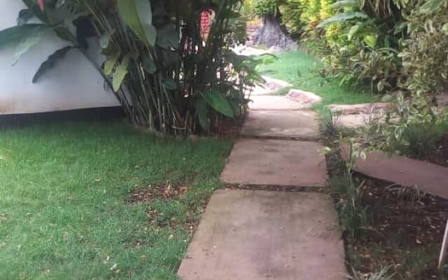 Pamoja Expeditions Lodge