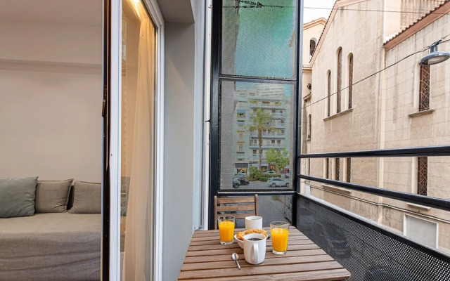 Kriel Suites by LIV Homes Room 102