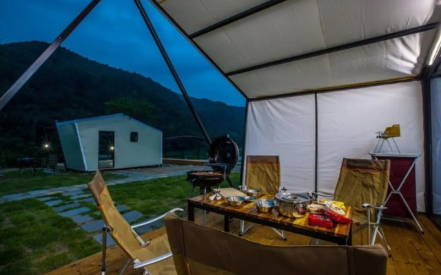 Seongju Pocheon Licome Pengle Pension