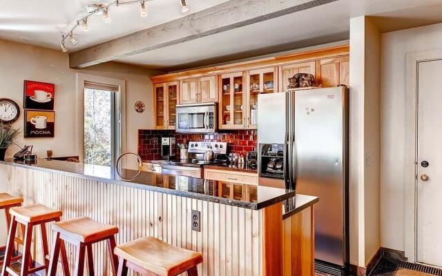 Woodbridge Condos by Snowmass Vacations