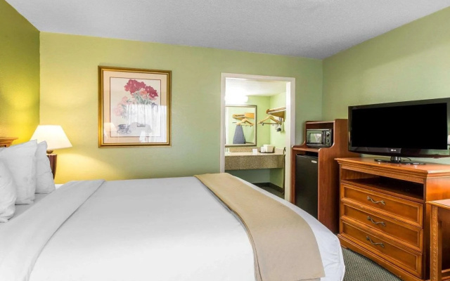 Quality Inn & Suites Waycross