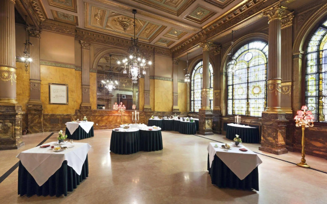 Hotel Metropole