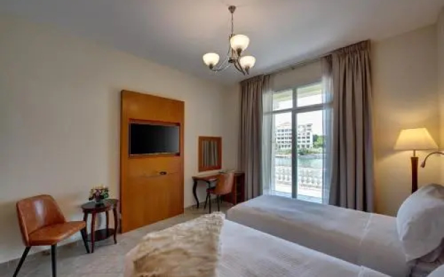 J5 Three Bedroom Terrace Apartment Motor City families only - Apartment in Dubaï - Photo 5