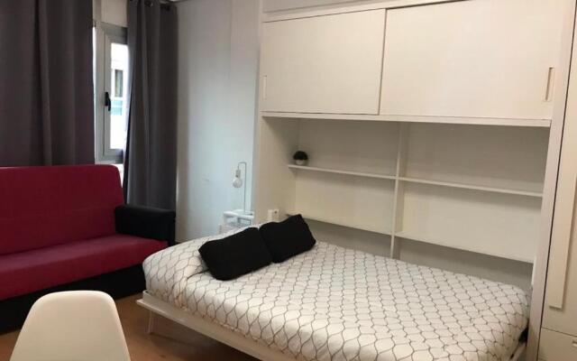 Calle Manero Mollá, 16, 6-3