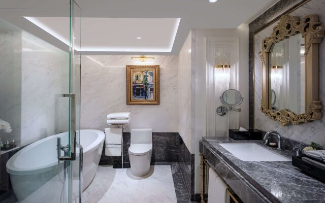 Melia Hanoi