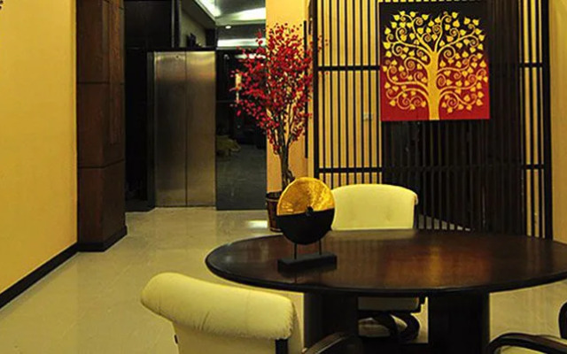 Lemongrass Hotel