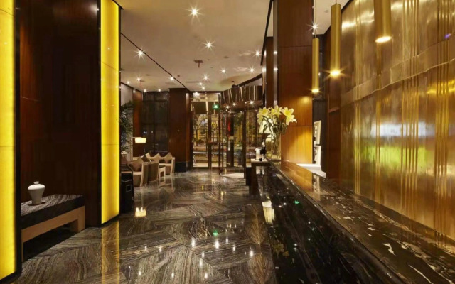 Shangyue Light Luxury Hotel (Desiqin China Construction Fifth Bureau Technical School Store)