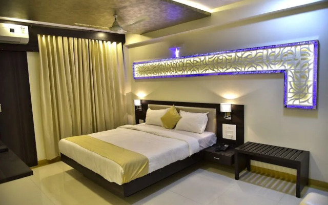 Hotel Times Square by FabHotels