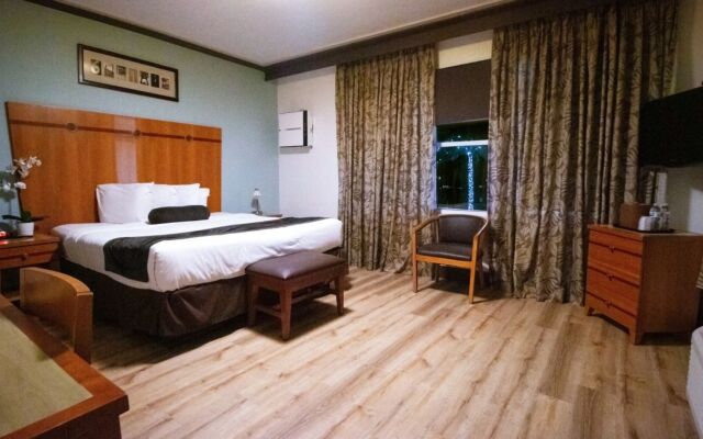 Majestic Hotel South Beach