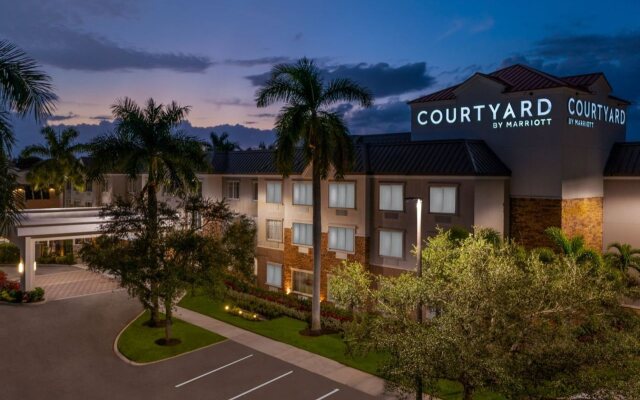 Courtyard by Marriott Sarasota at University Town Center