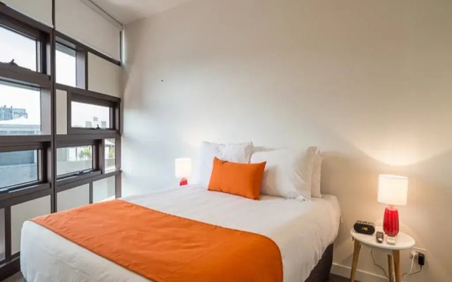 Lemporia Apartments – Guest Rooms – Melbourne