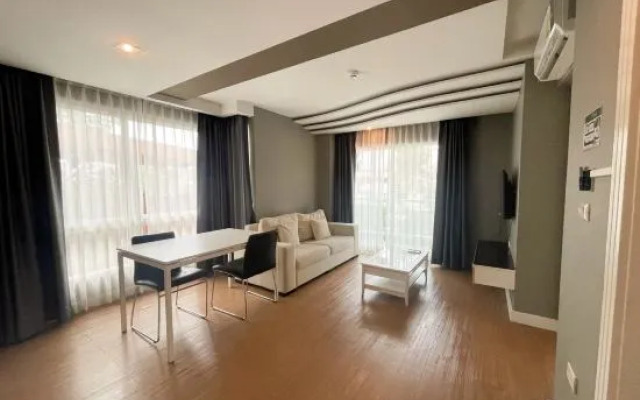 Wisdom Hotel & Residence