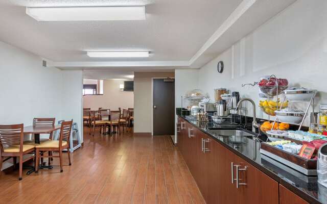 Sleep Inn DeWitt - Lansing North