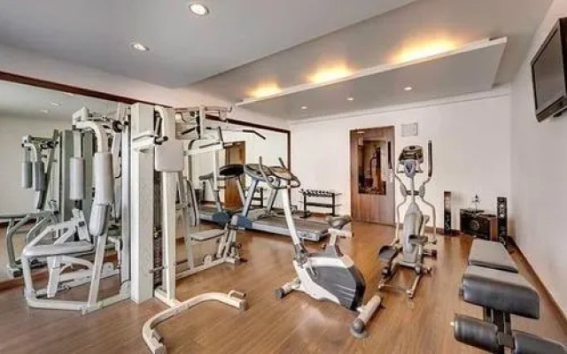 Hindustan International Select