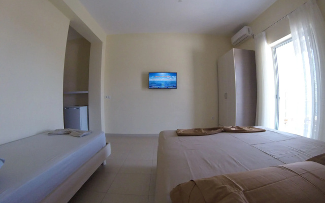 Riviera Rooms
