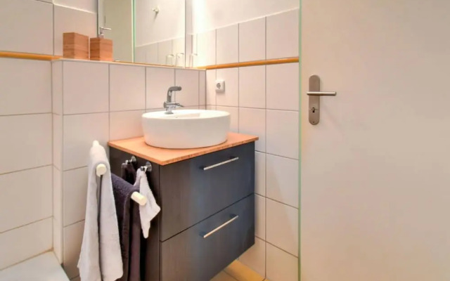 Apartment in Wiek auf Rgen With Forest