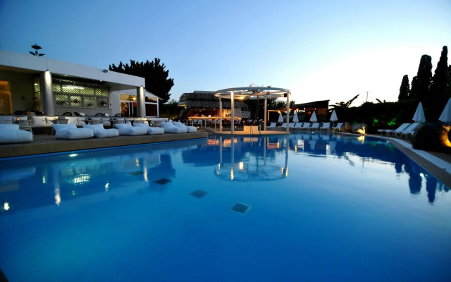 Palm Beach Hotel - Adults only