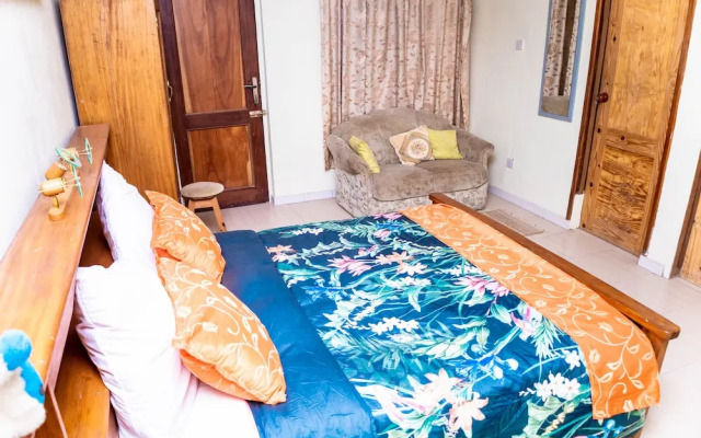 Art and Leisure-EB Hotel