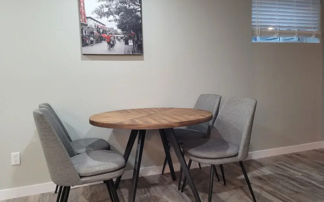 Boardwalk Homes - Executive Townhomes