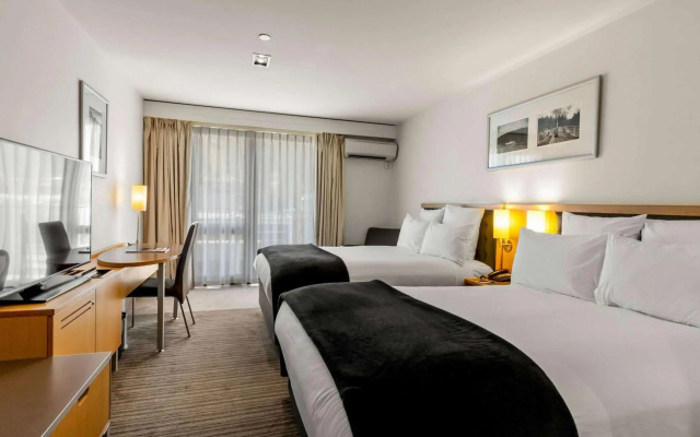 Novotel Queenstown Lakeside