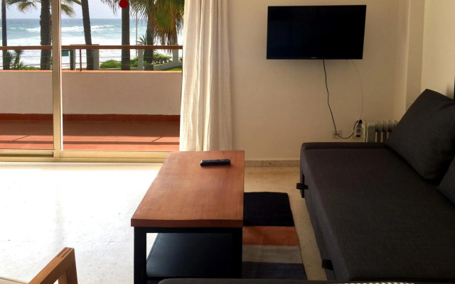 Apartamentos Playa Torrecilla