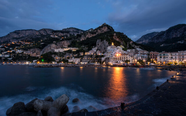 Amalfi Luxury House