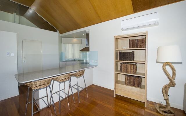 Waters Edge Townhouse 4