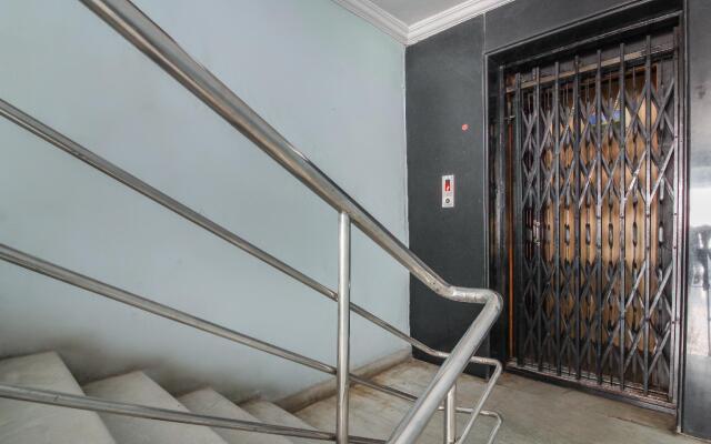 OYO 71611 Krupa Service Apartments