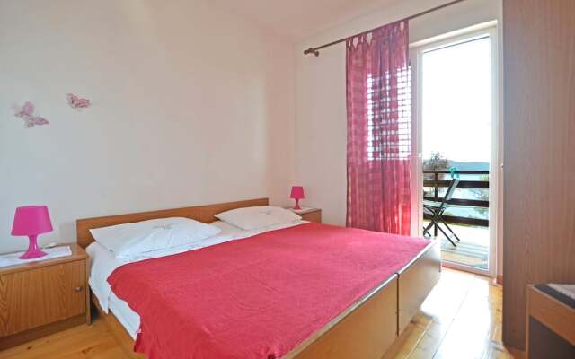 Apartments Biserka